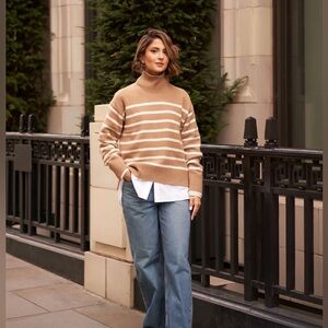 NWT Uniqlo Souffle Yarn Striped High Neck Long-Sleeve Sweater